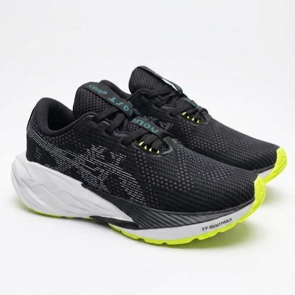 ASICS Novablast 5 NEGRO
