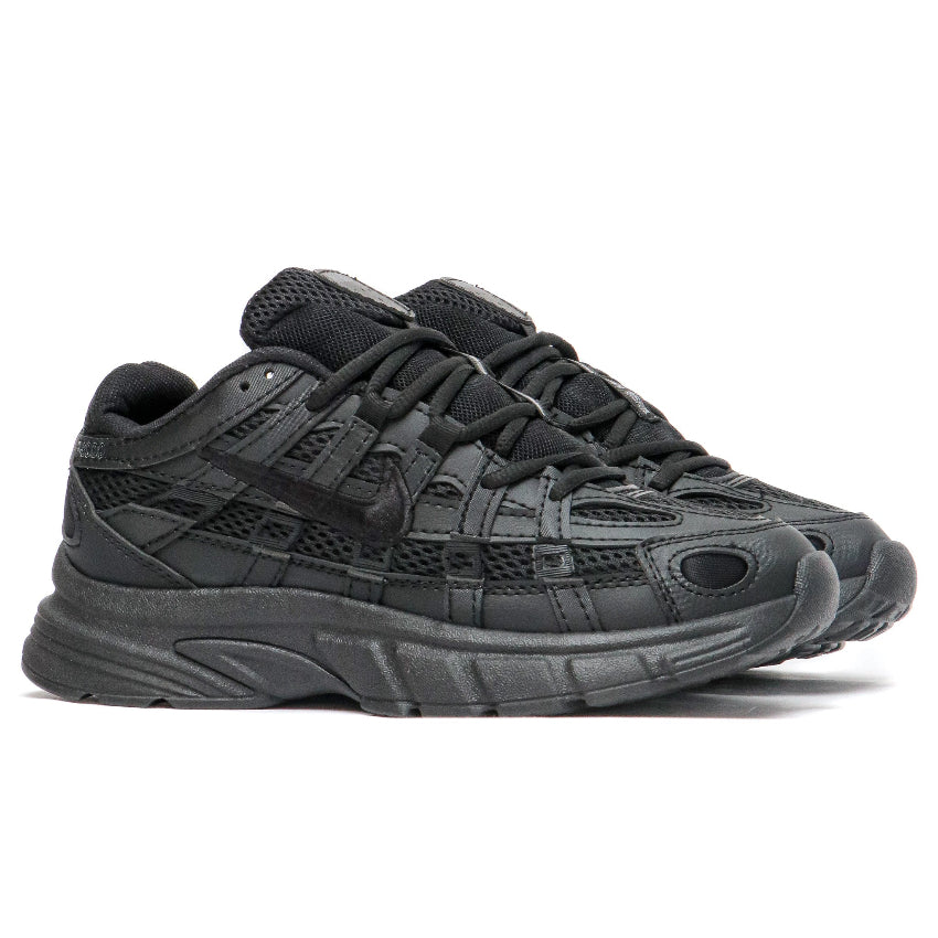 TENIS NIKE P6000