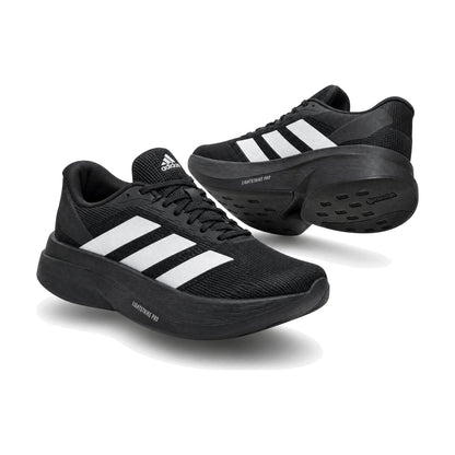 Adidas Zero MT color negro blanco suela negra — par en vista 3D, fondo blanco