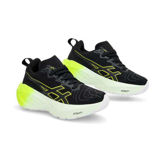 ASICS AN15 color negro verde — par de tenis en vista 3D, fondo blanco