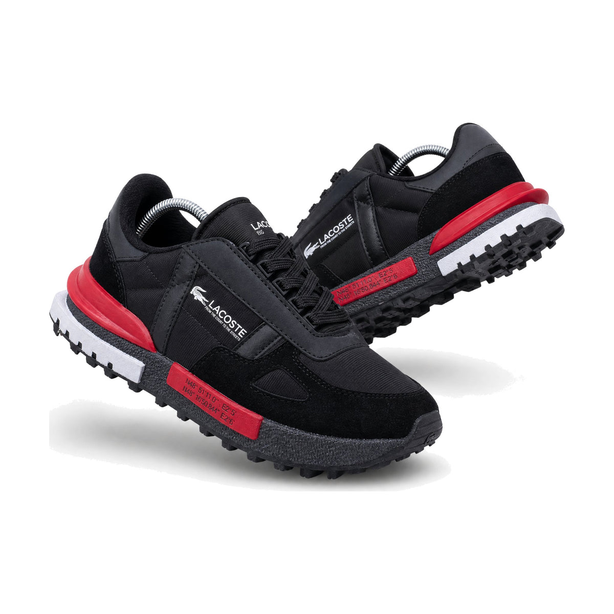 Lacoste Caballero color negro rojo — par en vista 3D, fondo blanco