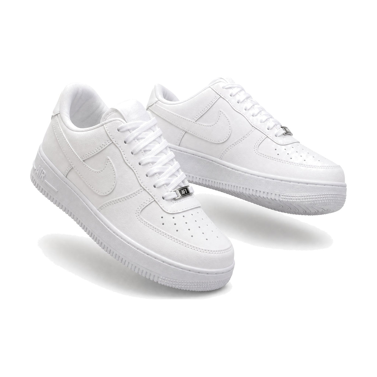 Nike Air Force One Blanco color blanco — par en vista 3D, fondo blanco