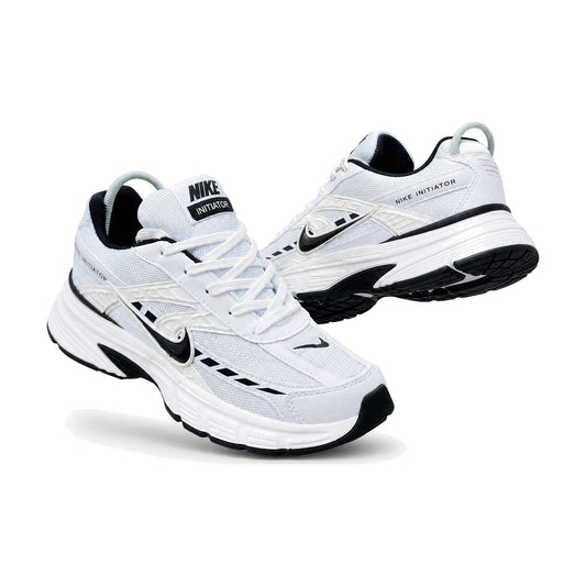 Nike Initiator Blanco color blanco — par en vista 3D, fondo blanco