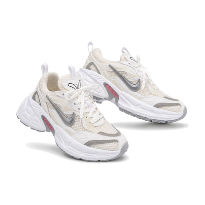 Nike V5 Dama color blanco gris — par en vista 3D, fondo blanco