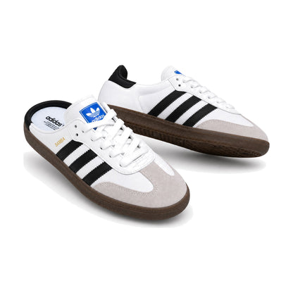 Adidas Samba Sueco Y58 color blanco — par en vista 3D, fondo blanco